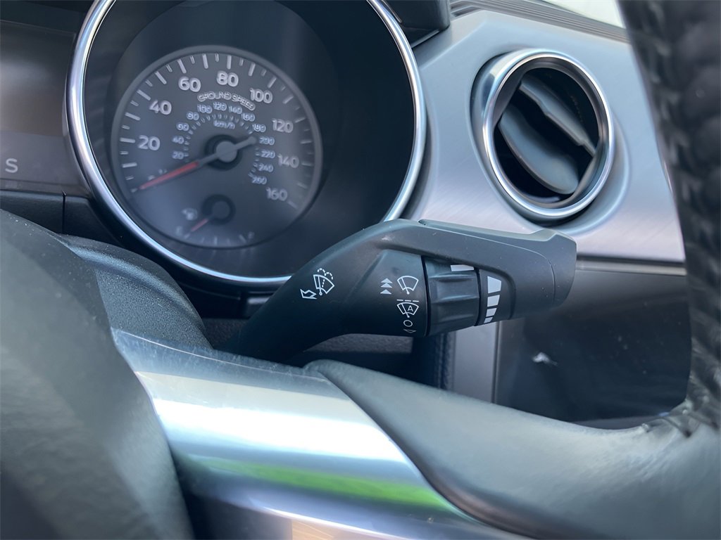 Used 2022 Ford Mustang Premium image 18