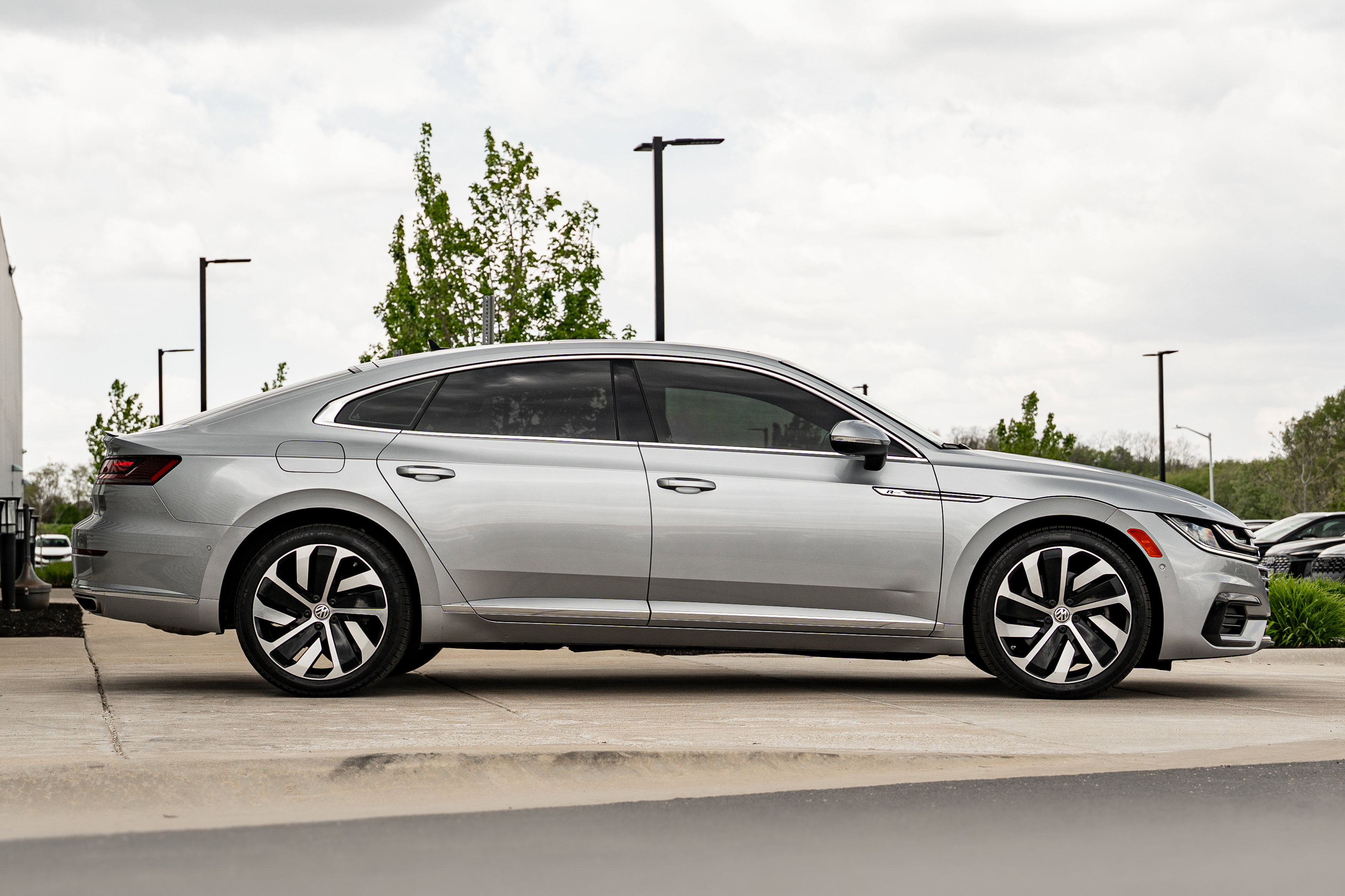 Used 2019 Volkswagen Arteon SEL Premium AWD/4WD image 3