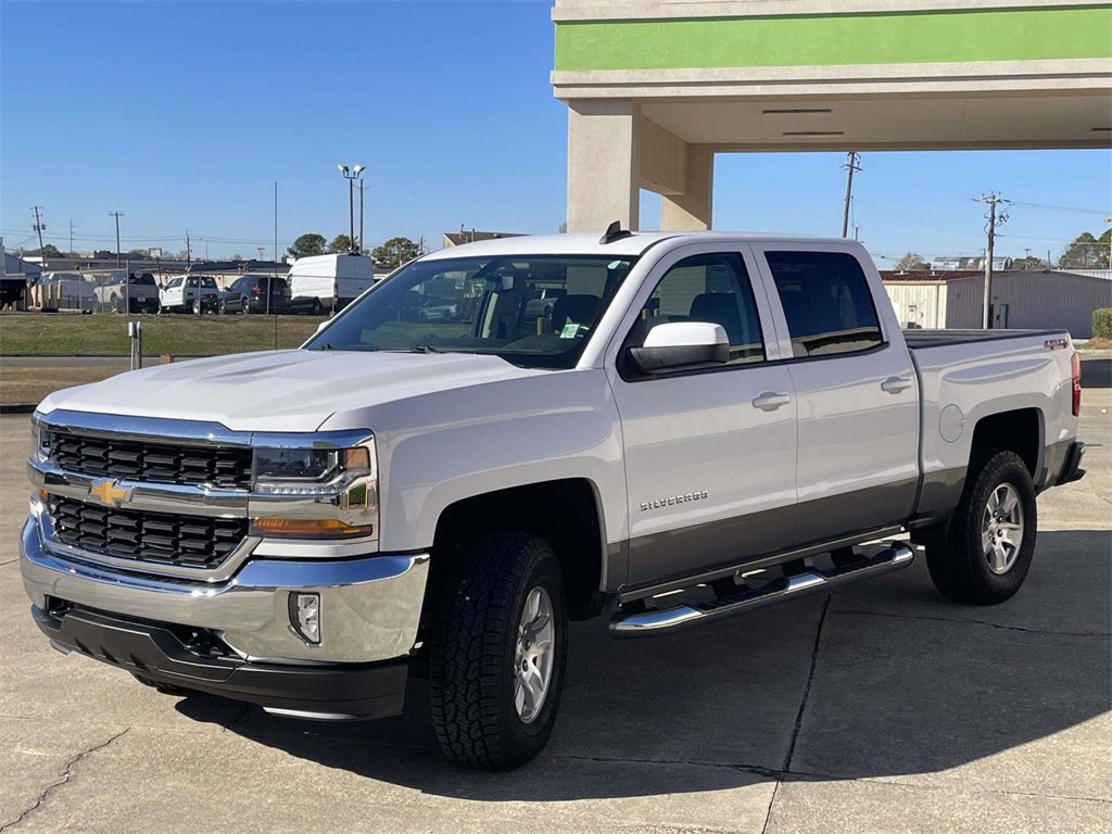 Used 2018 Chevrolet Silverado 1500 LT w/ All Star Edition image 7
