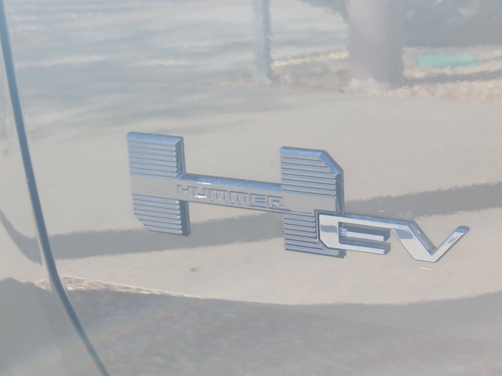 New 2026 GMC Hummer EV SUV w/ LPO, Dark Essentials Package image 13