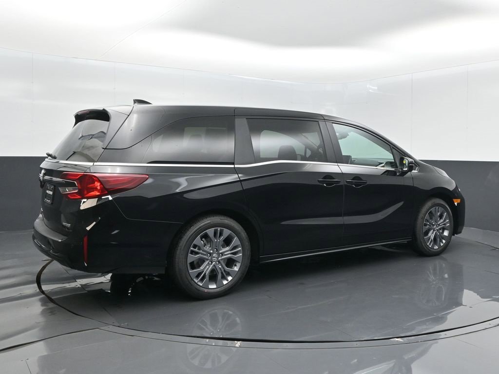 New 2026 Honda Odyssey Touring image 22