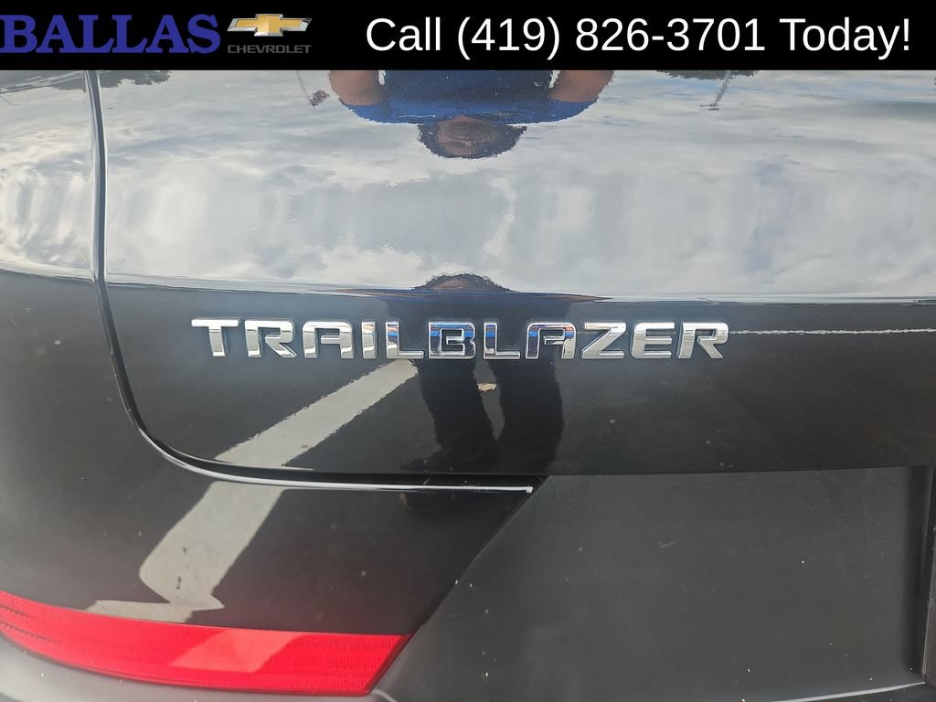 Certified 2023 Chevrolet TrailBlazer LS FWD image 30
