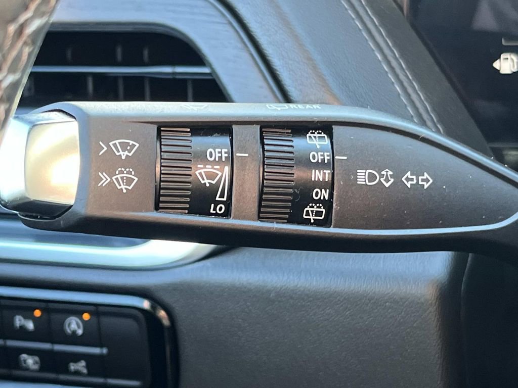 Certified 2025 GMC Yukon XL Denali w/ Sun & Power Step Package image 24