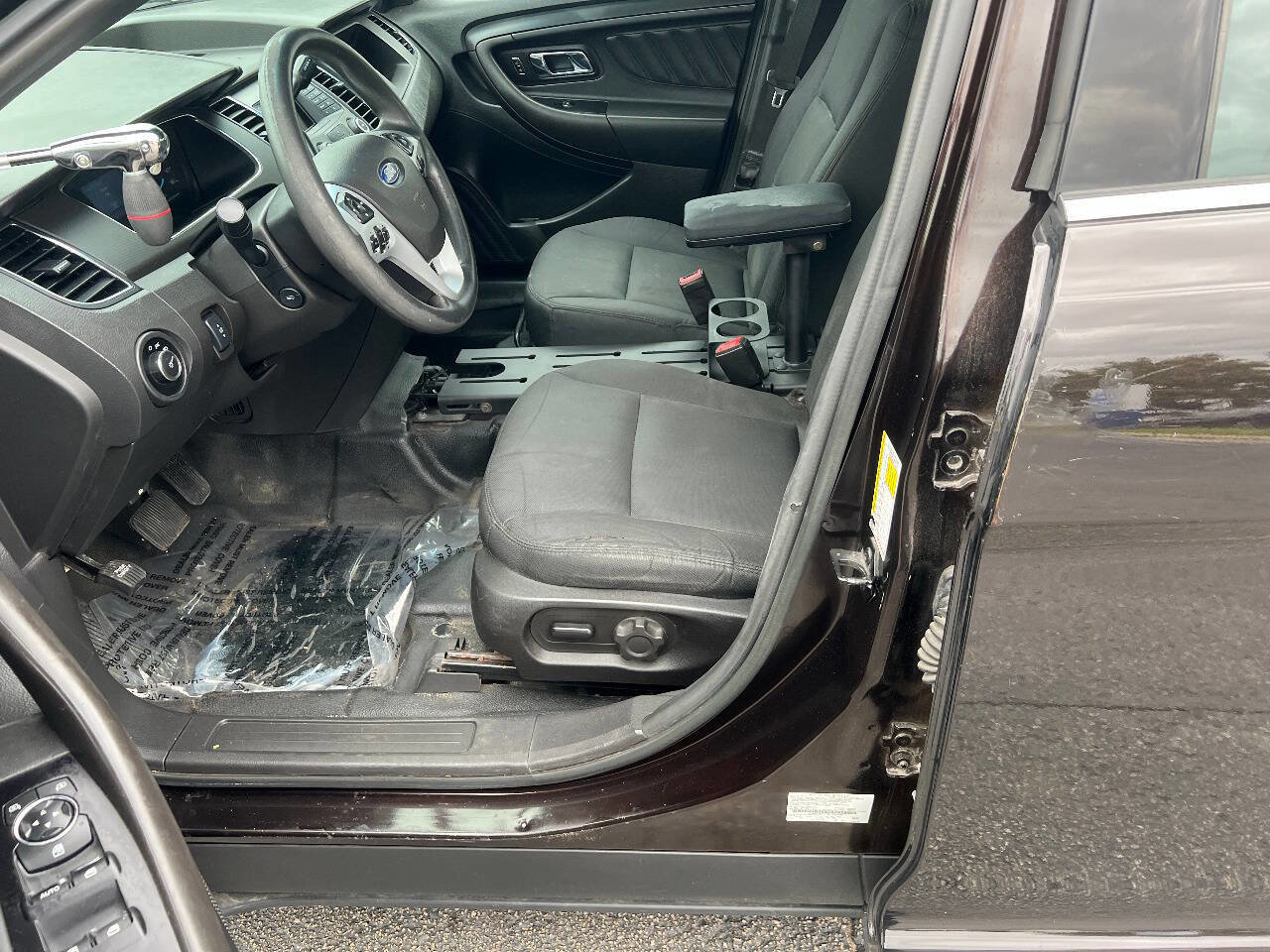 Used 2017 Ford Taurus Police Interceptor AWD image 20