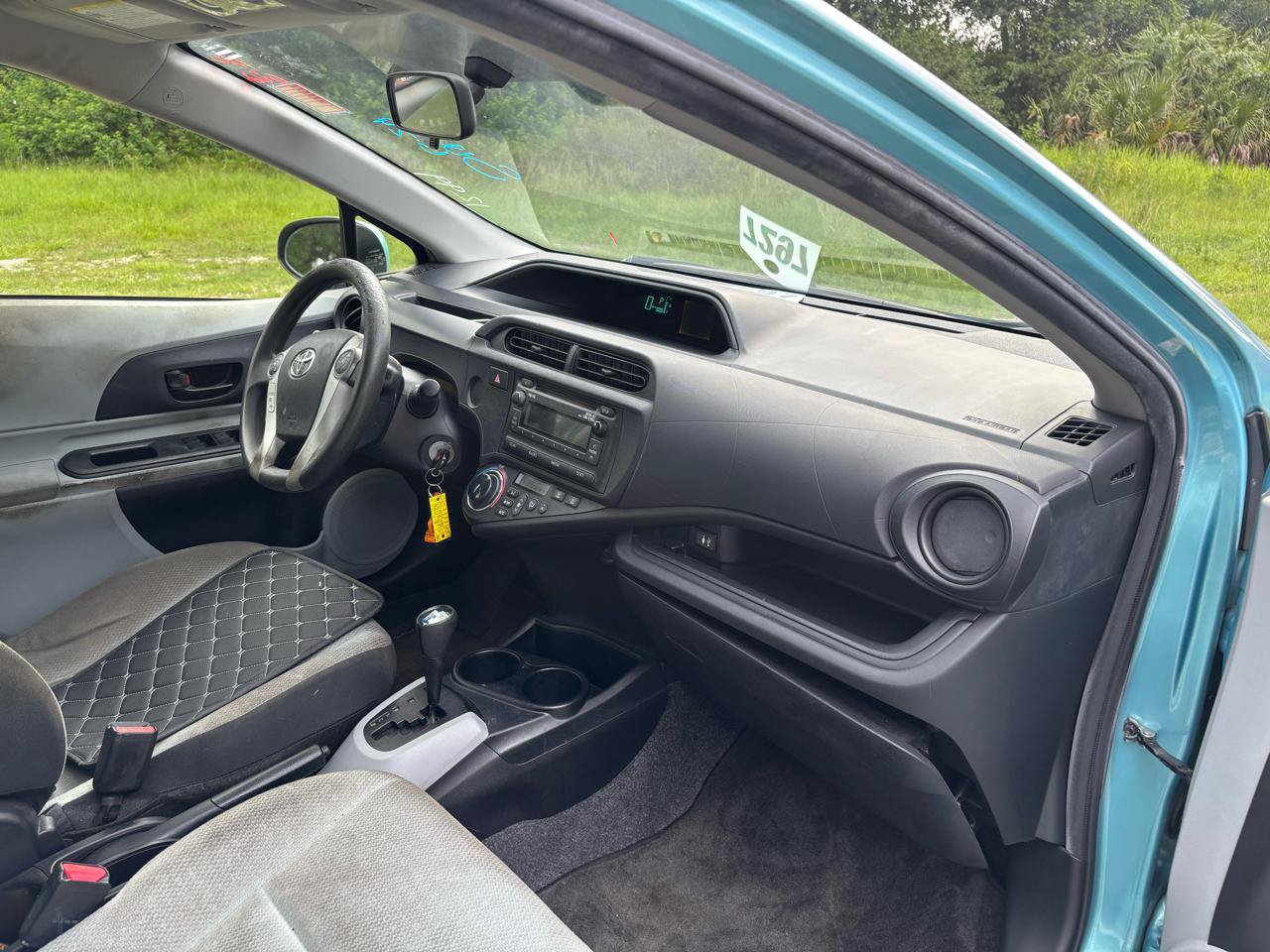 Used 2012 Toyota Prius C One FWD image 10