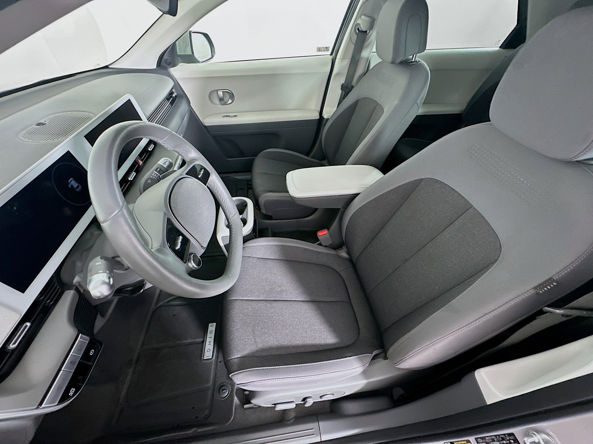 Used 2024 Hyundai Ioniq 5 SEL RWD image 13