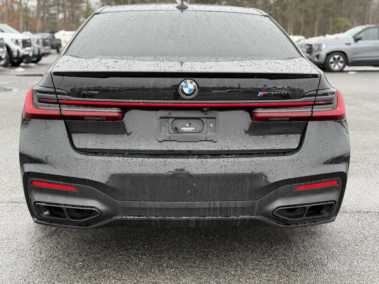 Used 2020 BMW M760i xDrive w/ Luxury Rear Seating Package image 6