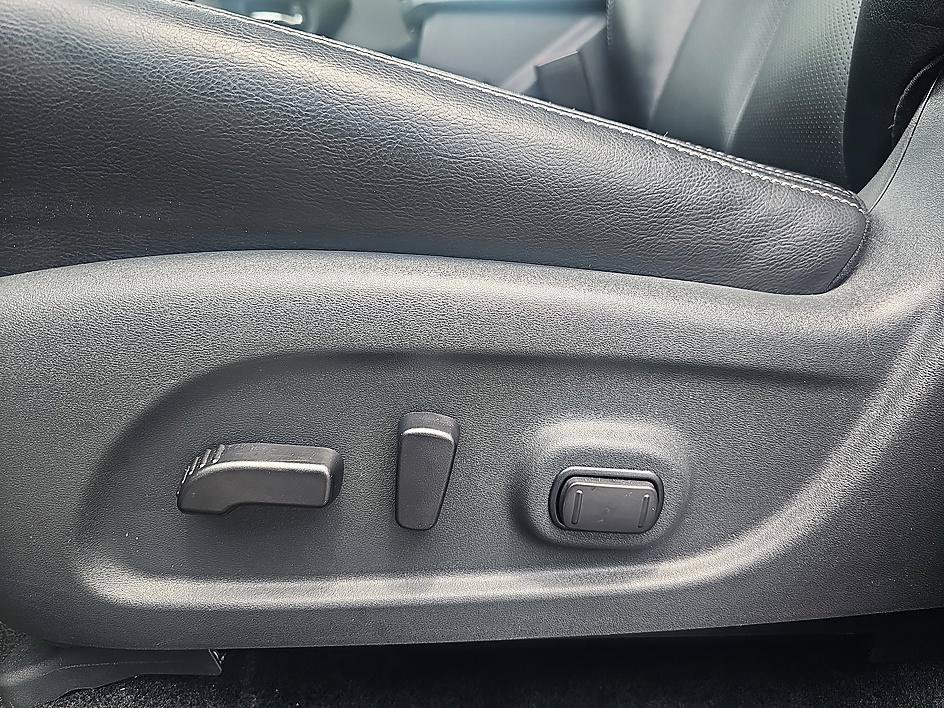Used 2024 Nissan Murano SL AWD/4WD image 15
