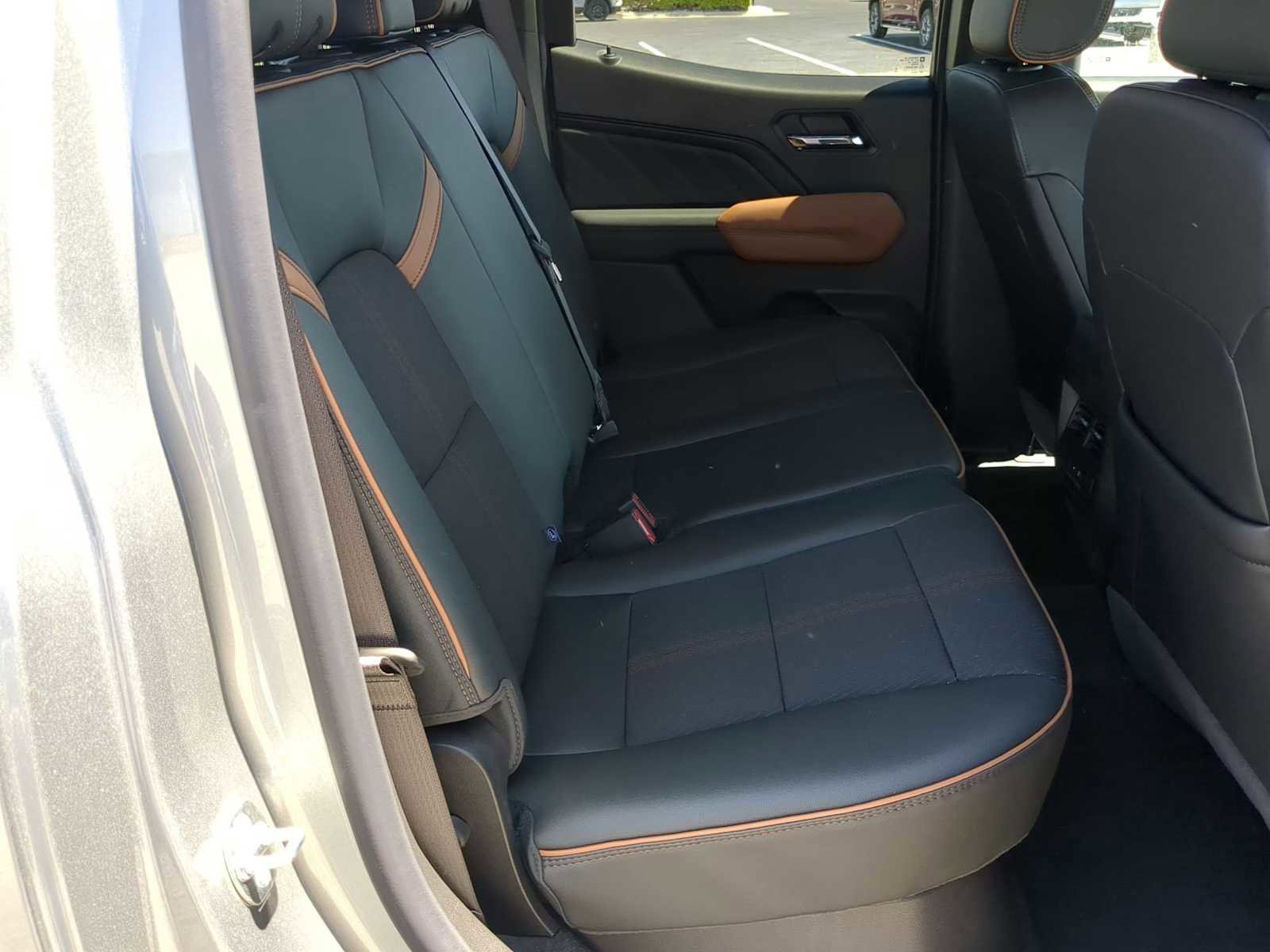 New 2026 GMC Canyon AT4 w/ Nightfall Essentials Package AWD/4WD image 27