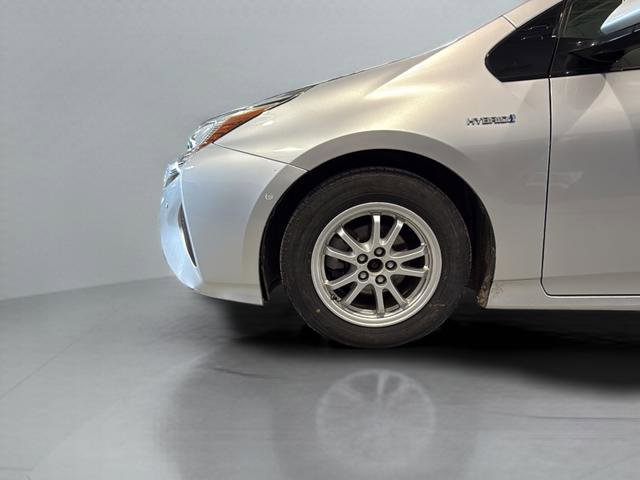 Used 2017 Toyota Prius Three image 23