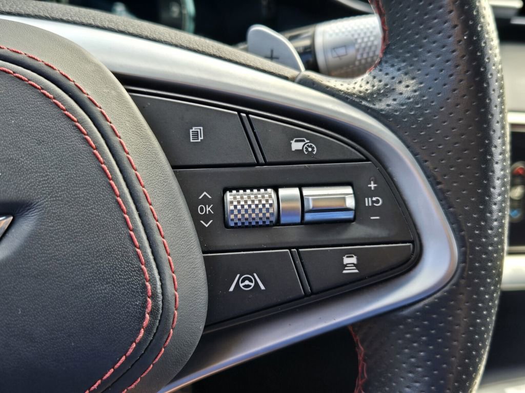 Used 2023 Genesis GV70 2.5T w/ Sport Prestige Package image 24