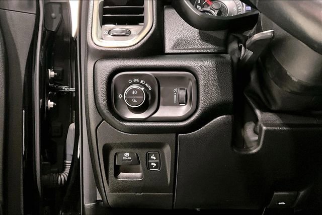 Used 2020 RAM 1500 Sport w/ Level 2 Equipment Group image 39