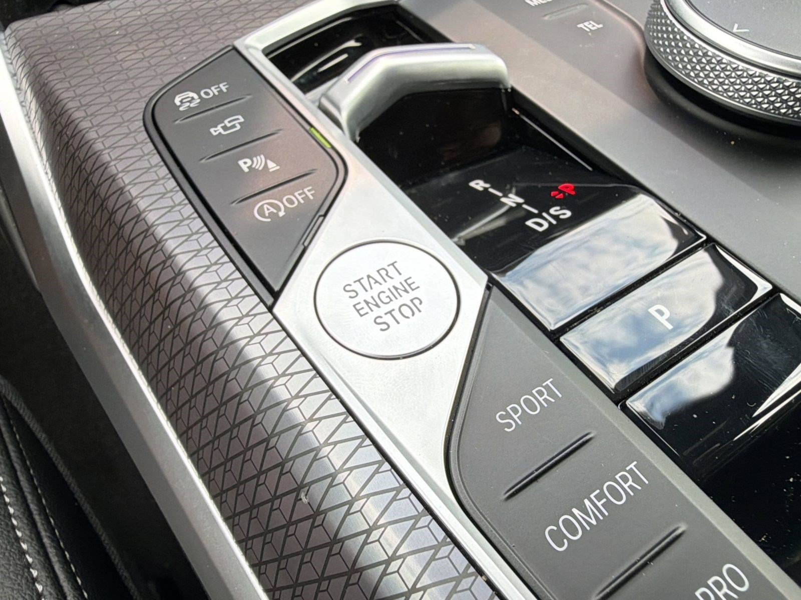 Used 2025 BMW M340i RWD image 26