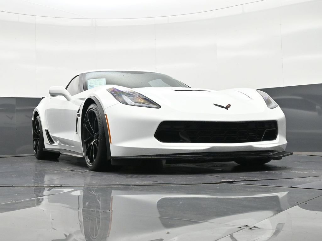 Used 2019 Chevrolet Corvette Grand Sport w/ Carbon Flash Badge Package image 30