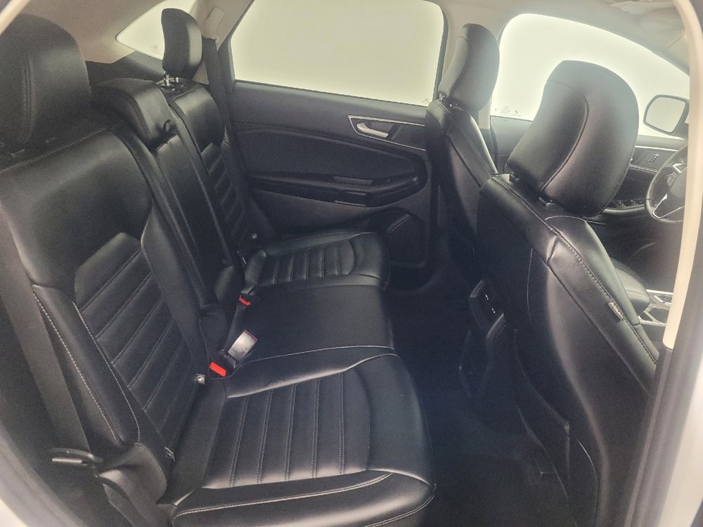 Used 2024 Ford Edge SEL image 19