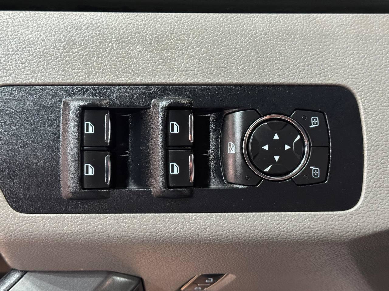 Used 2015 Ford F150 XLT w/ Equipment Group 302A Luxury RWD image 17