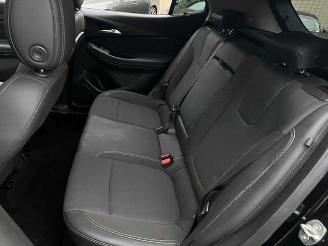 Used 2020 Buick Encore GX Select image 19