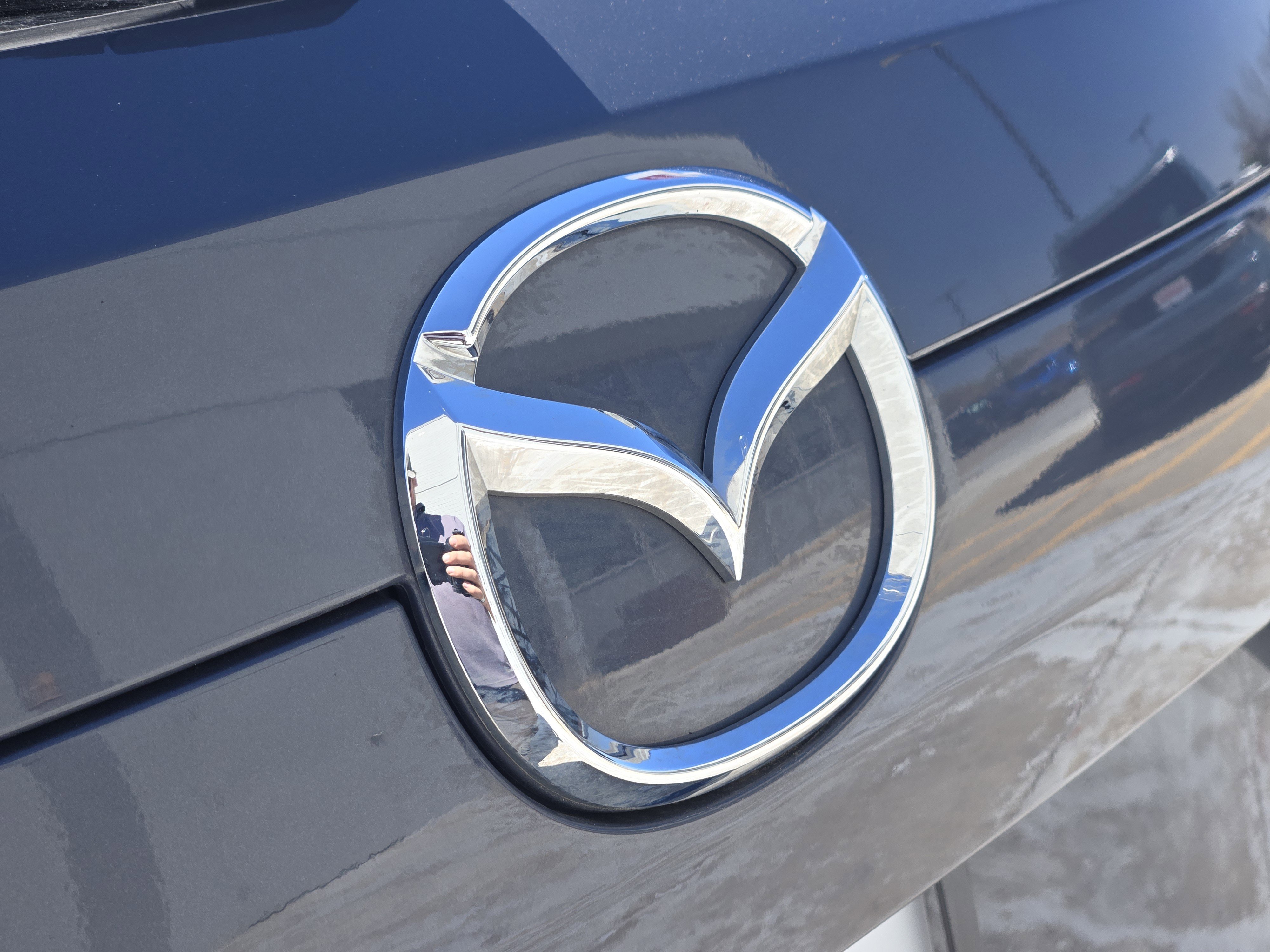 Used 2025 MAZDA CX-5 Carbon Edition image 12