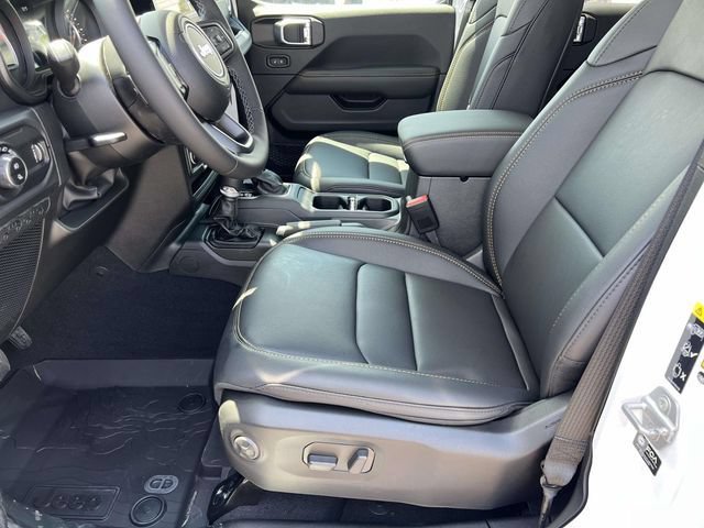 New 2026 Jeep Gladiator Sport AWD/4WD image 24