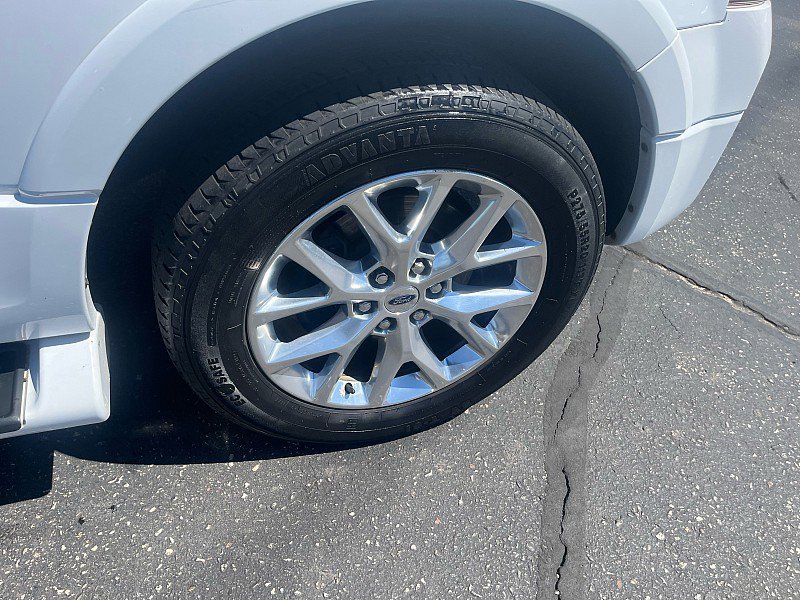 Used 2017 Ford Expedition Limited AWD/4WD image 10