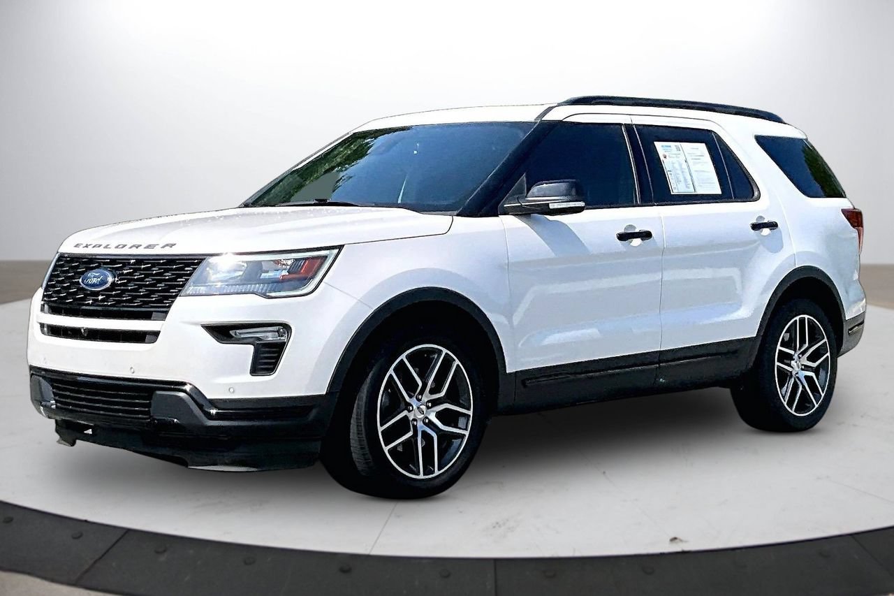 Used 2019 Ford Explorer Sport w/ Equipment Group 401A AWD/4WD image 4