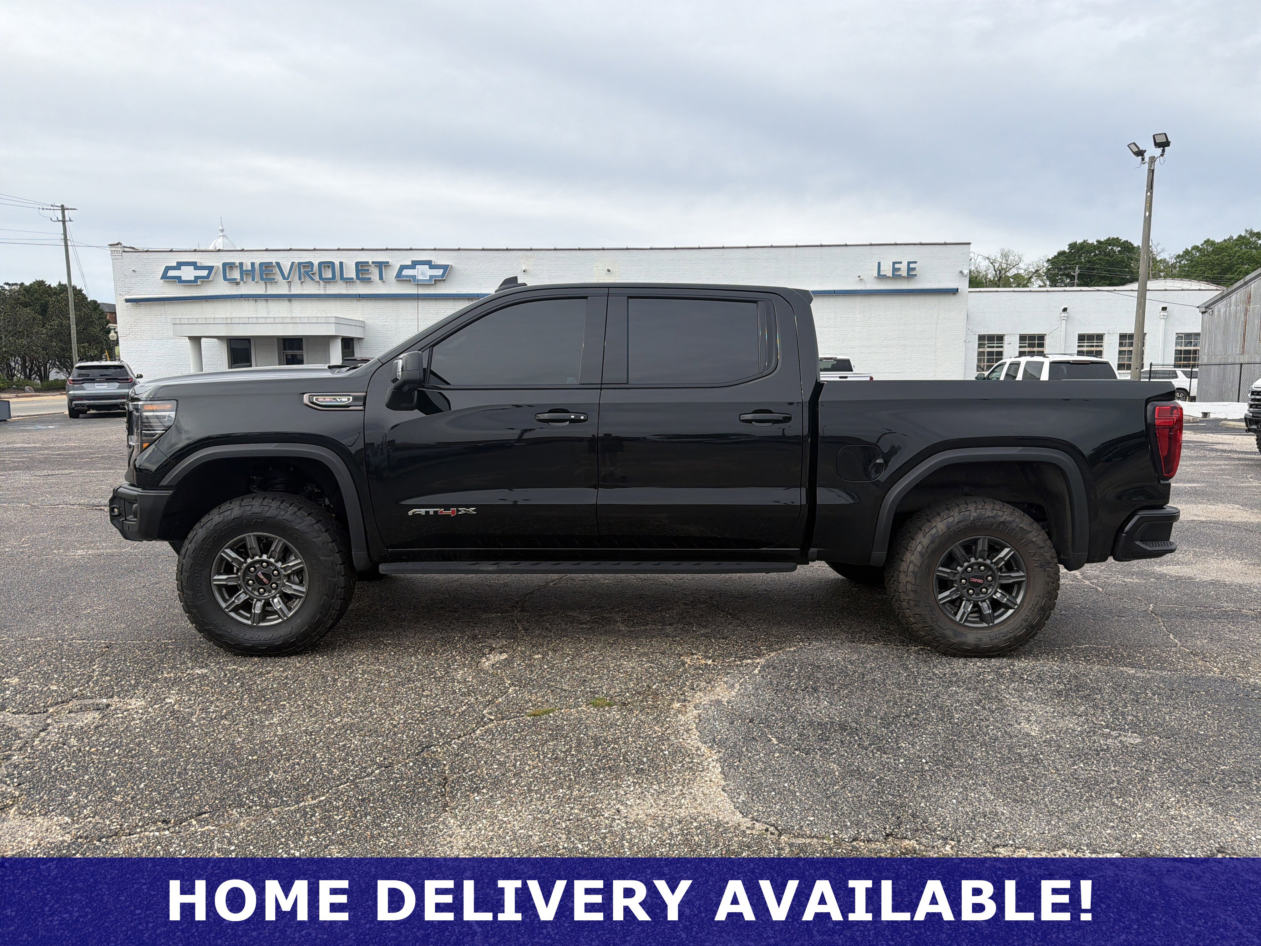 Used 2026 GMC Sierra 1500 AT4X image 7