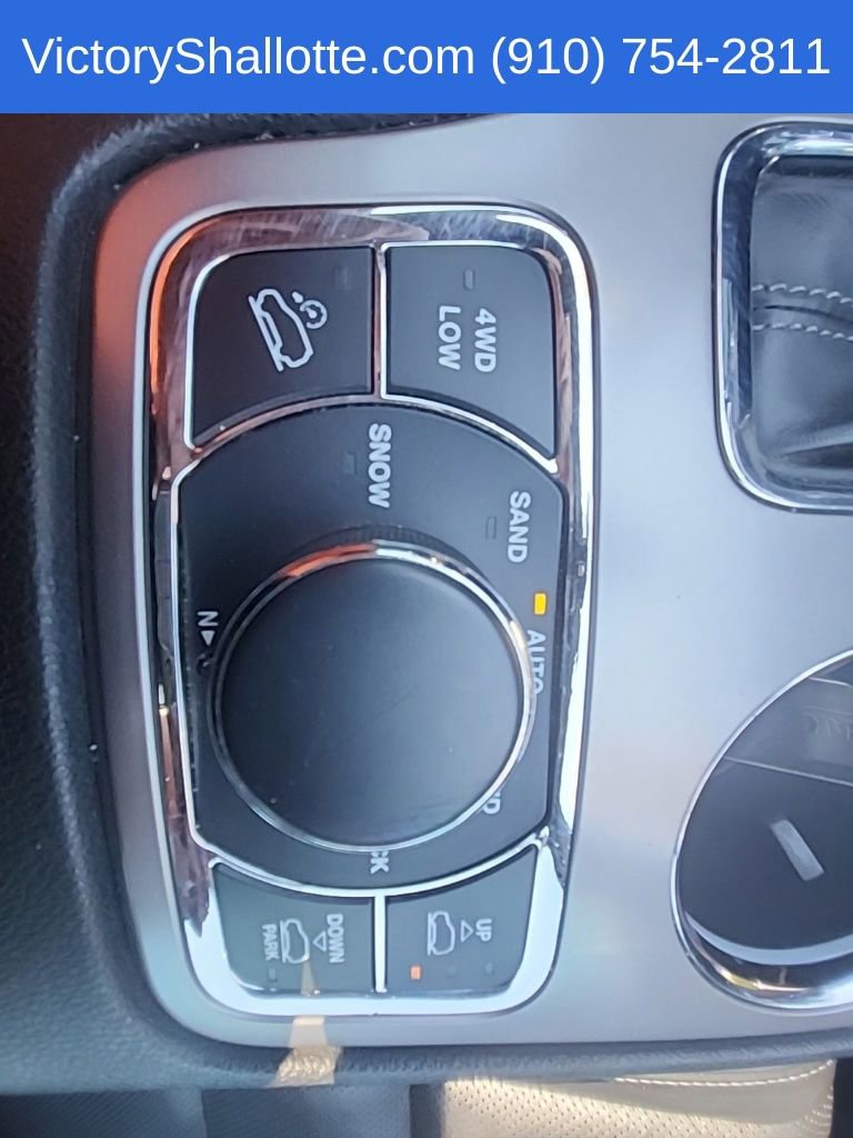 Used 2021 Jeep Grand Cherokee Overland AWD/4WD image 8