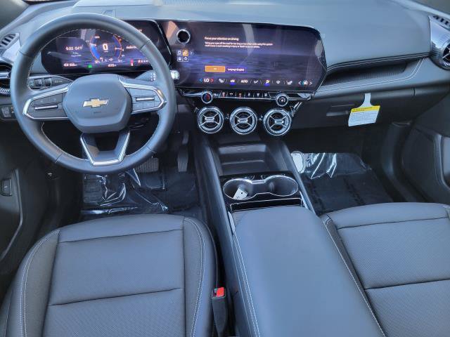 Used 2025 Chevrolet Blazer EV LT AWD/4WD image 32