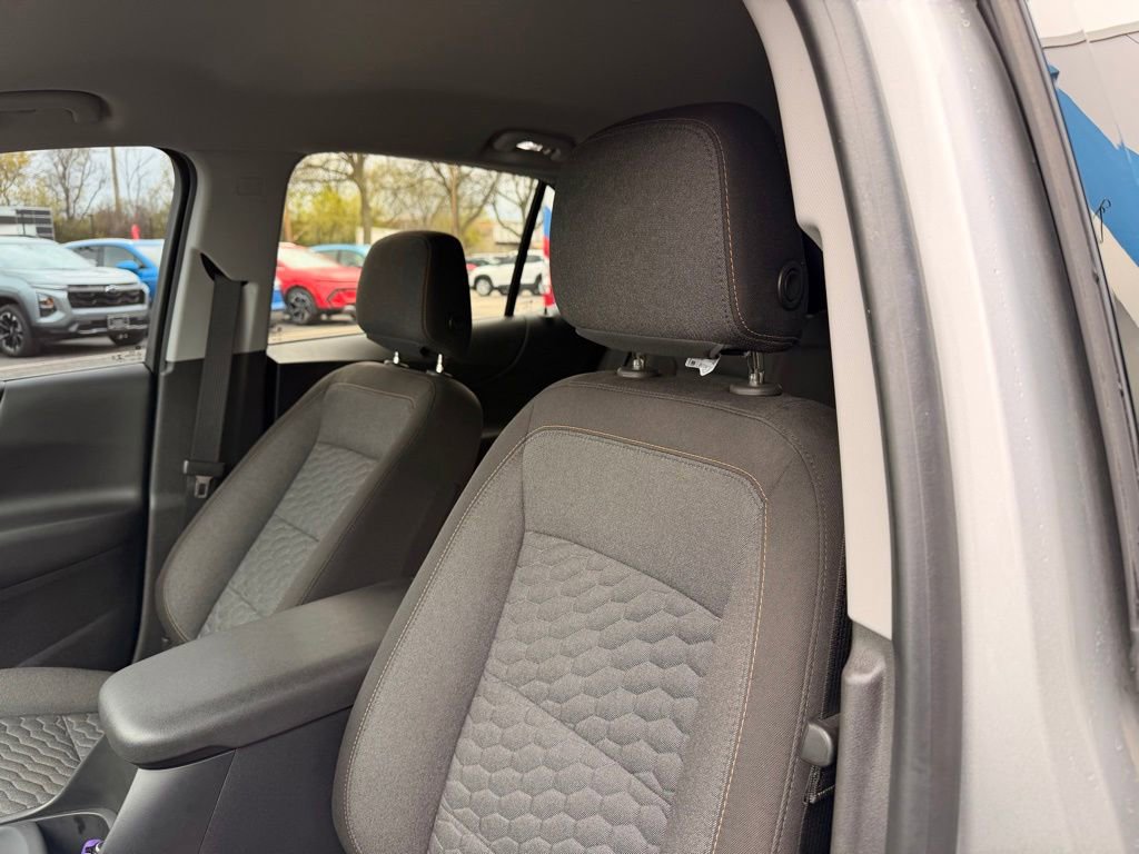 Used 2020 Chevrolet Equinox LT FWD image 8