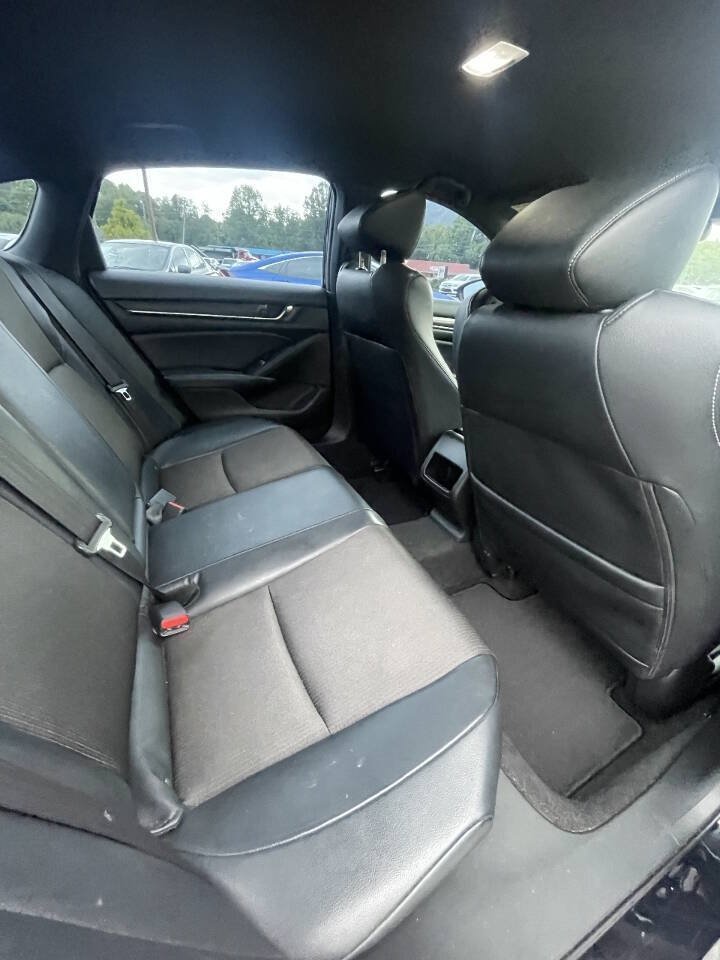 Used 2018 Honda Accord Sport image 19
