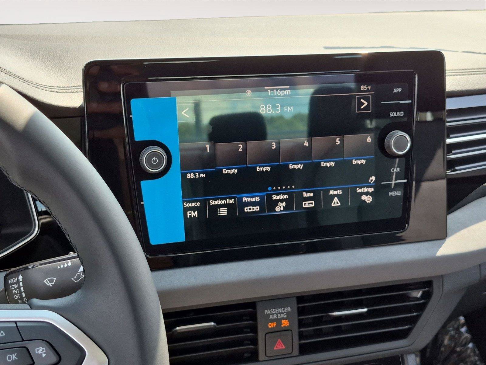 New 2027 Volkswagen Jetta SE FWD image 23