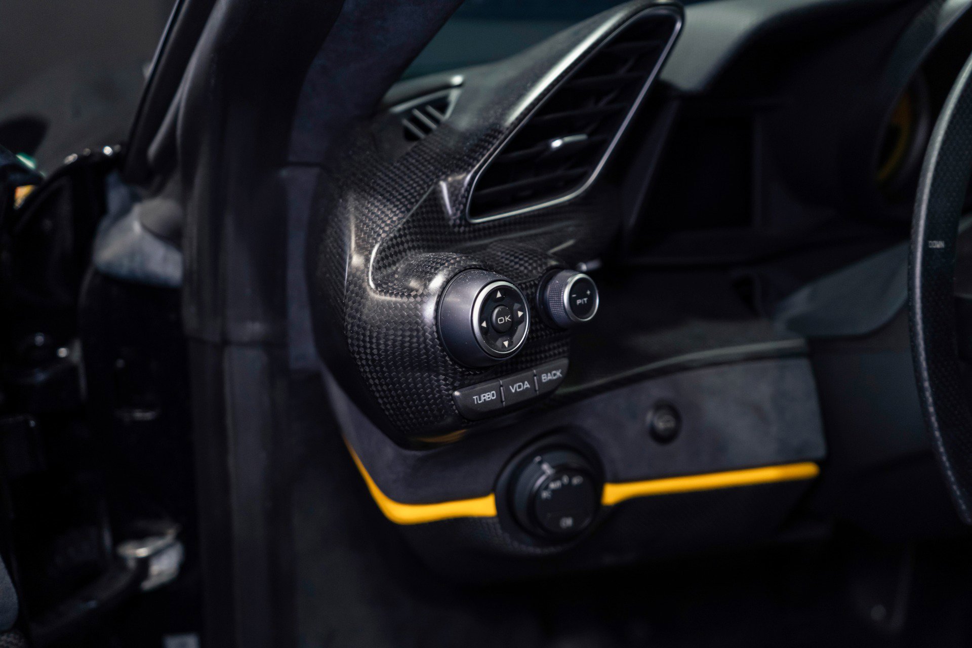 Used 2020 Ferrari 488 Pista Spider image 22