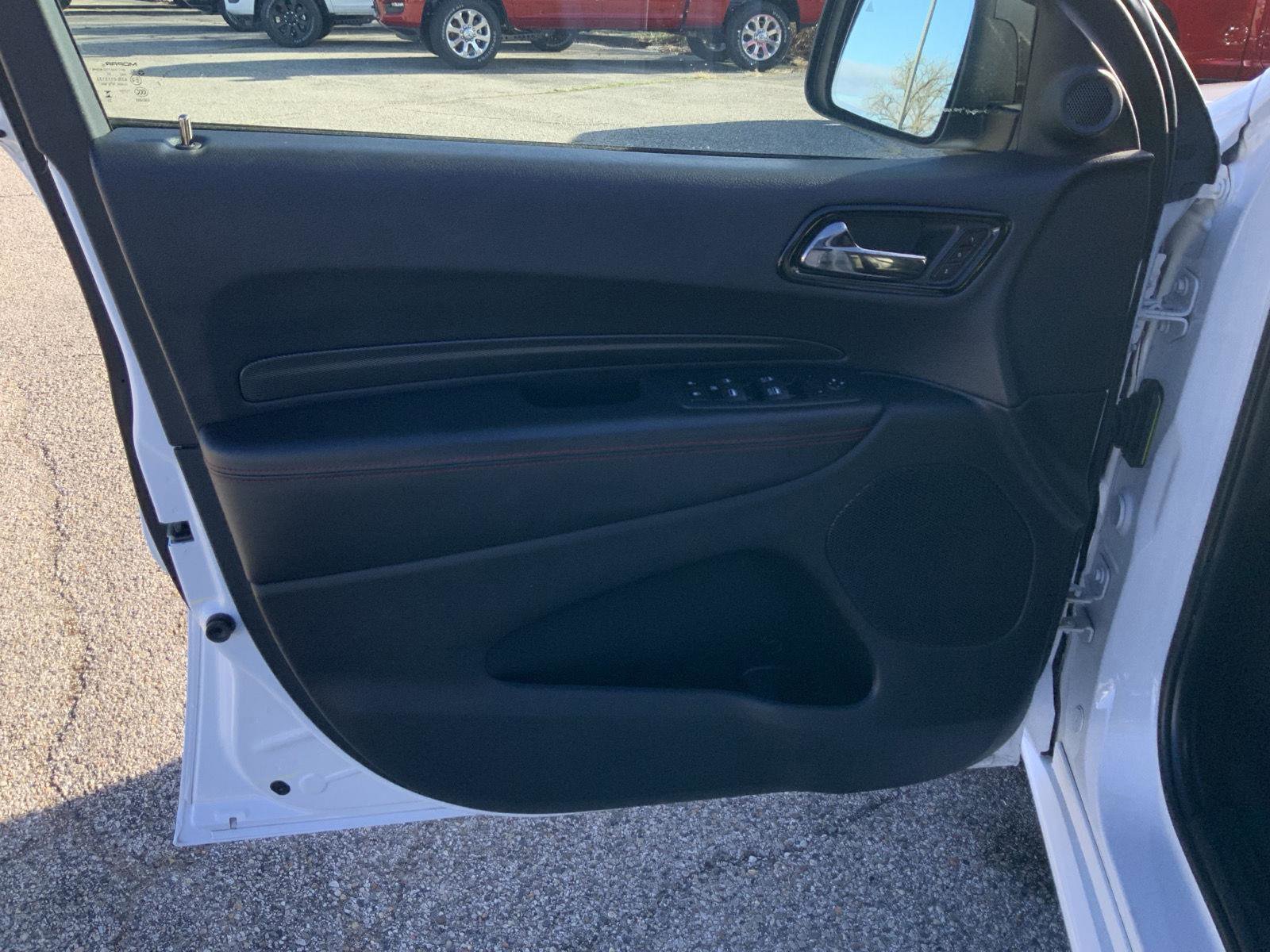 Used 2023 Dodge Durango GT image 21