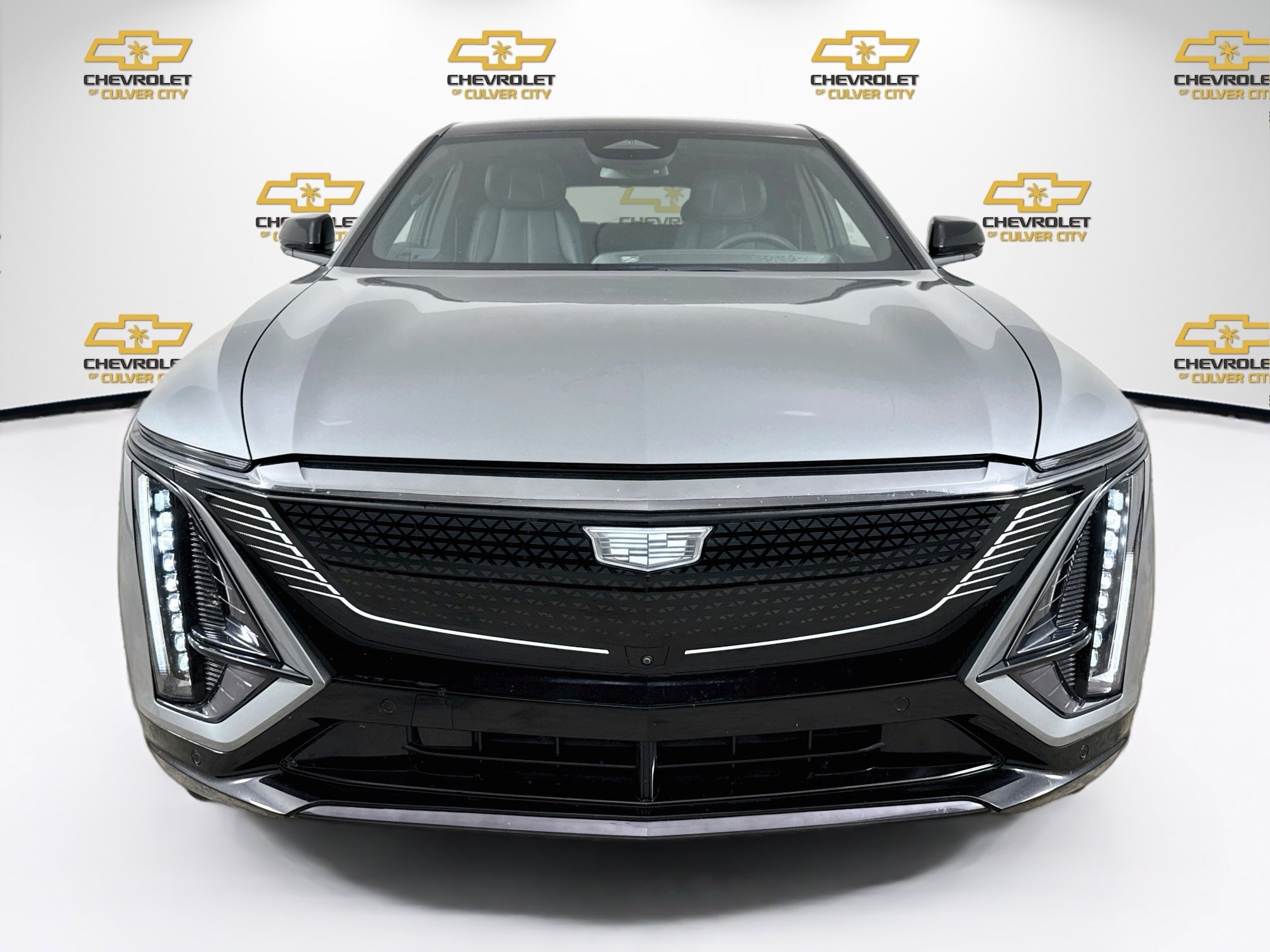 Used 2024 Cadillac Lyriq Sport RWD image 2