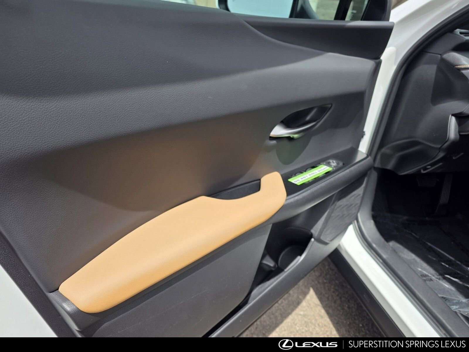 New 2026 Lexus UX 300h AWD image 11