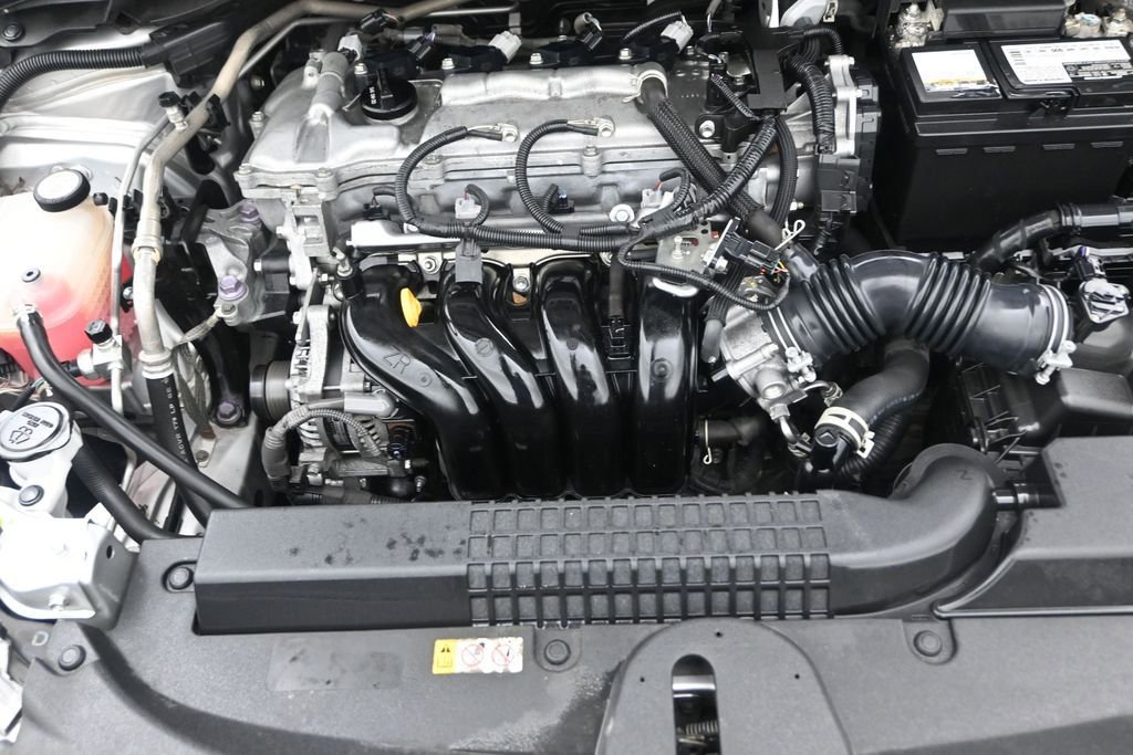 Used 2022 Toyota Corolla LE FWD image 14