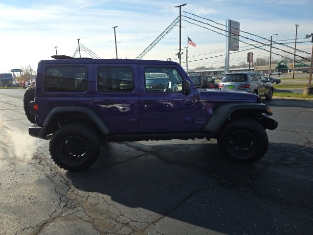 Used 2023 Jeep Wrangler Unlimited w/ Sun & Screen Package image 8