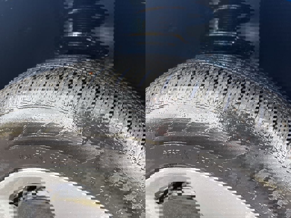 New 2025 Volkswagen ID. Buzz Pro S Plus image 7