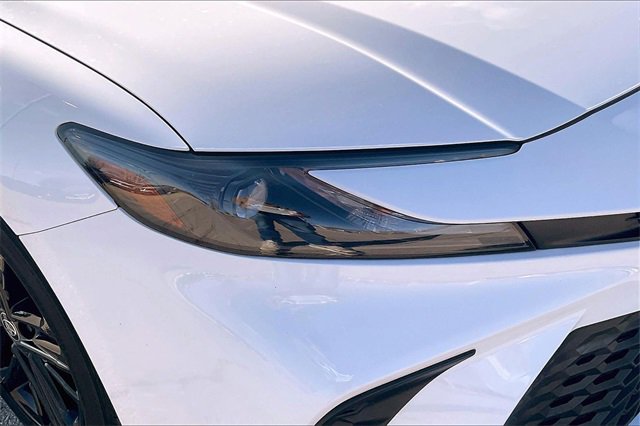Used 2025 Toyota Camry SE image 26