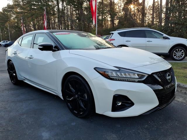 Used 2023 Nissan Maxima SR w/ Sport Mat Group image 1