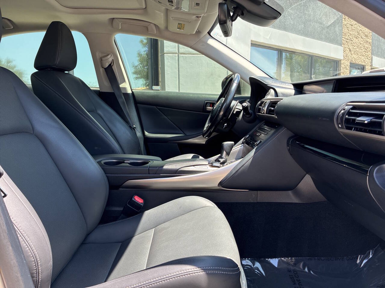 Used 2017 Lexus IS 300 AWD w/ Navigation System Package image 12