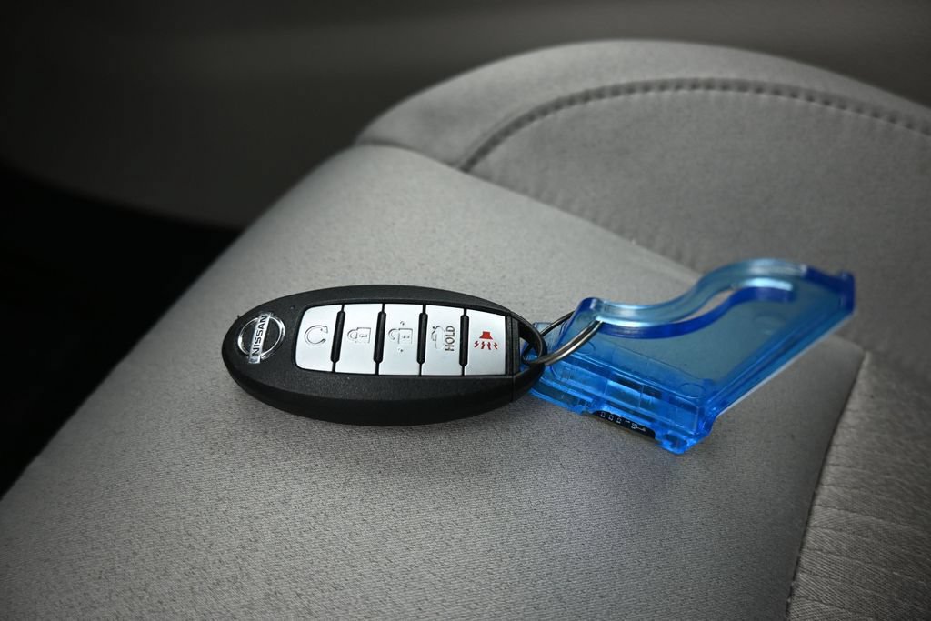 Used 2021 Nissan Altima 2.5 SV FWD image 48