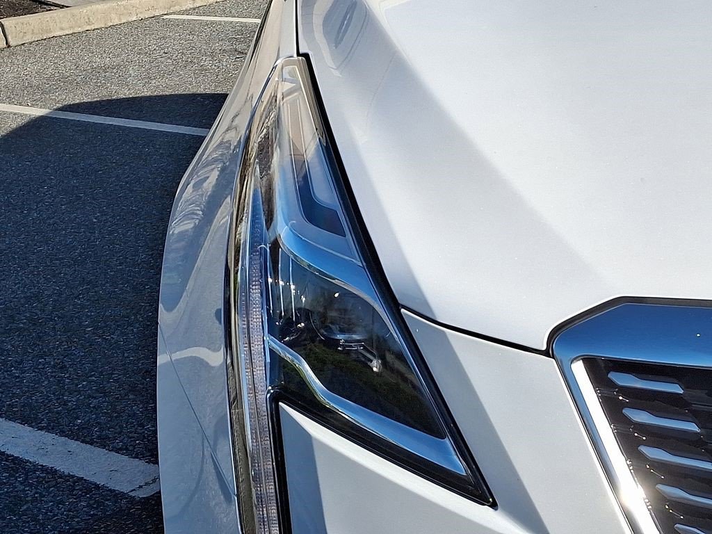 Certified 2024 Cadillac XT5 Premium Luxury w/ LPO, Floor Liner Package image 10