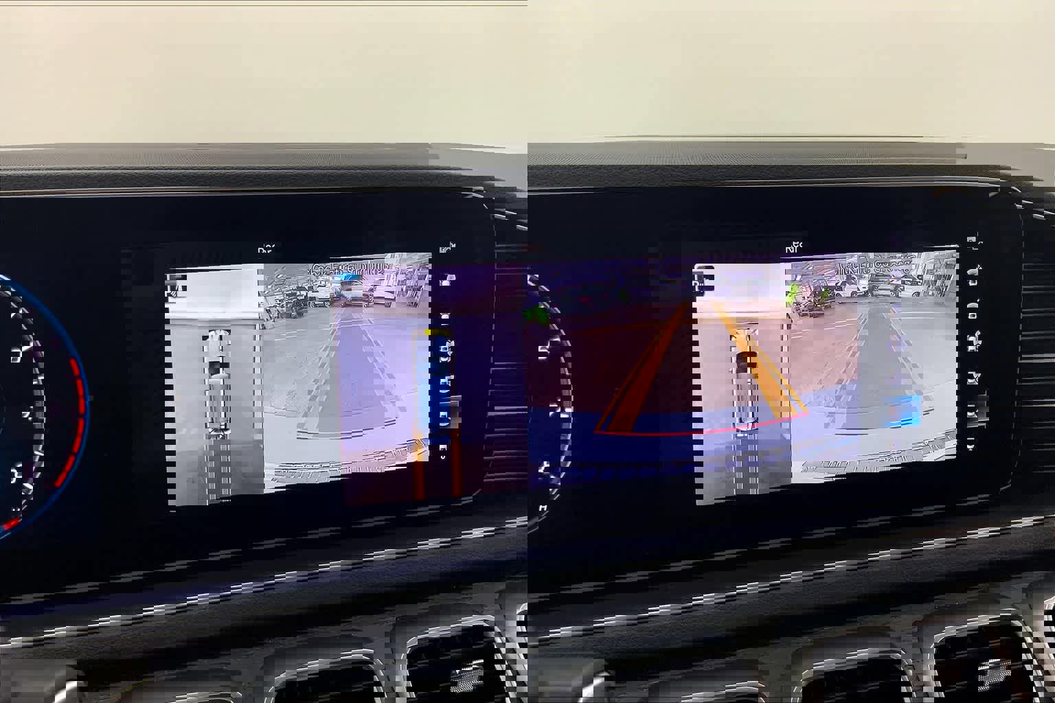 Certified 2020 Mercedes-Benz GLE 350 4MATIC image 23