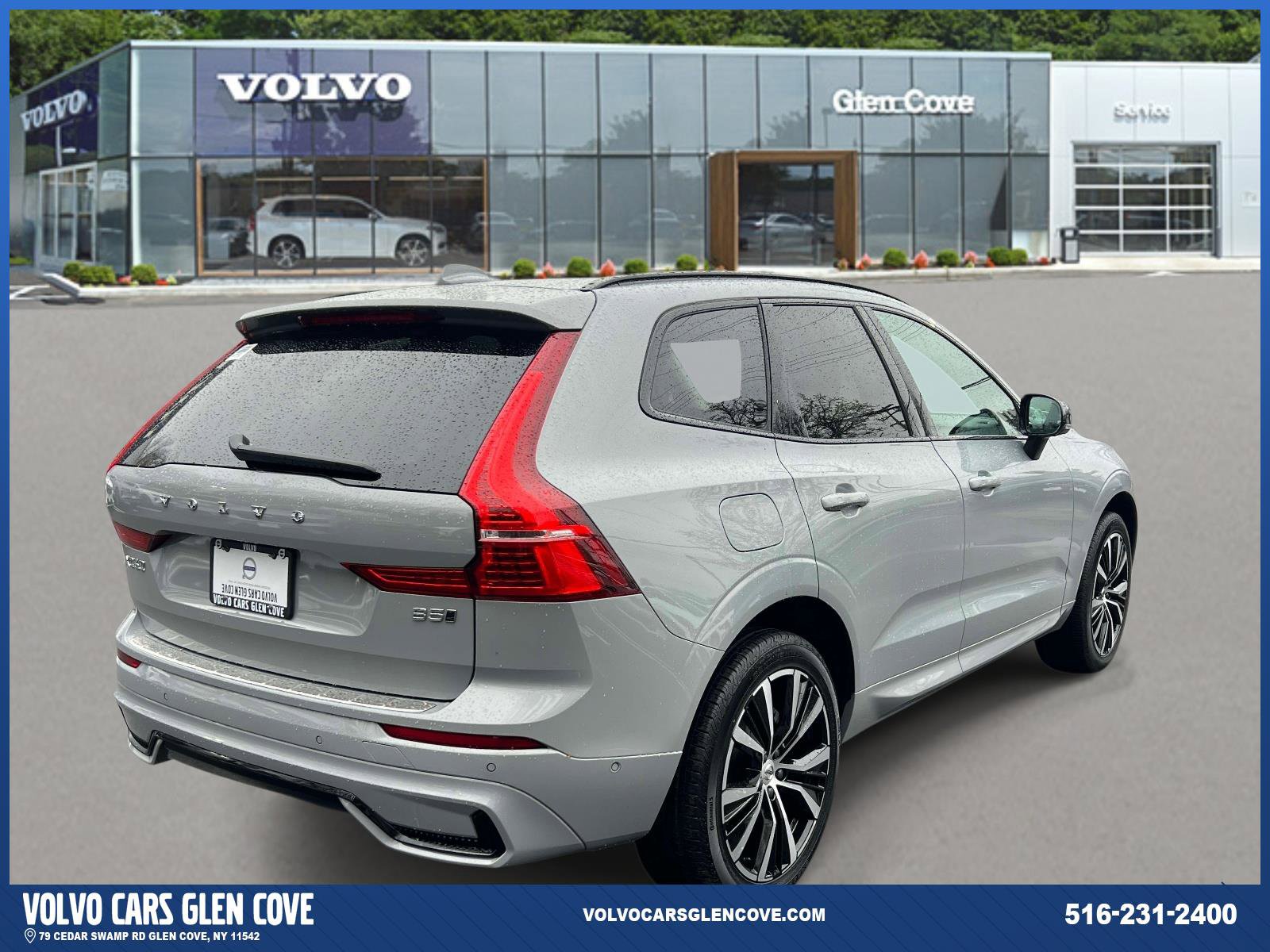 Used 2024 Volvo XC60 B5 Plus w/ Protection Package Premier image 4