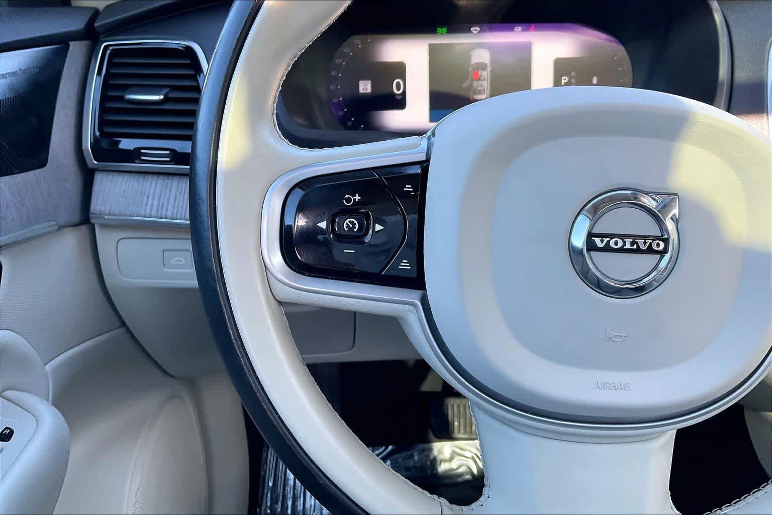 Used 2023 Volvo XC90 B6 Plus w/ Protection Package Premier AWD/4WD image 23