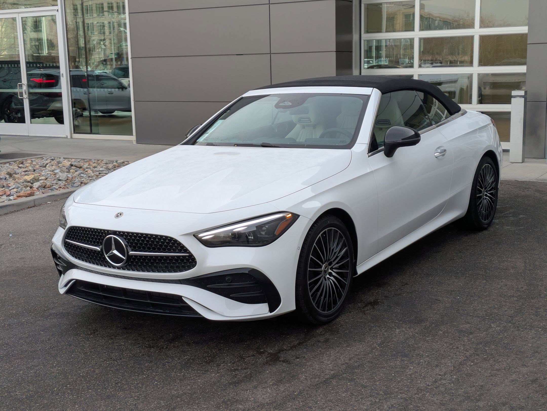 New 2026 Mercedes-Benz CLE 450 4MATIC Cabriolet image 8