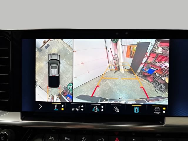 Used 2022 Chevrolet Silverado 1500 High Country w/ High Country Premium Package image 20