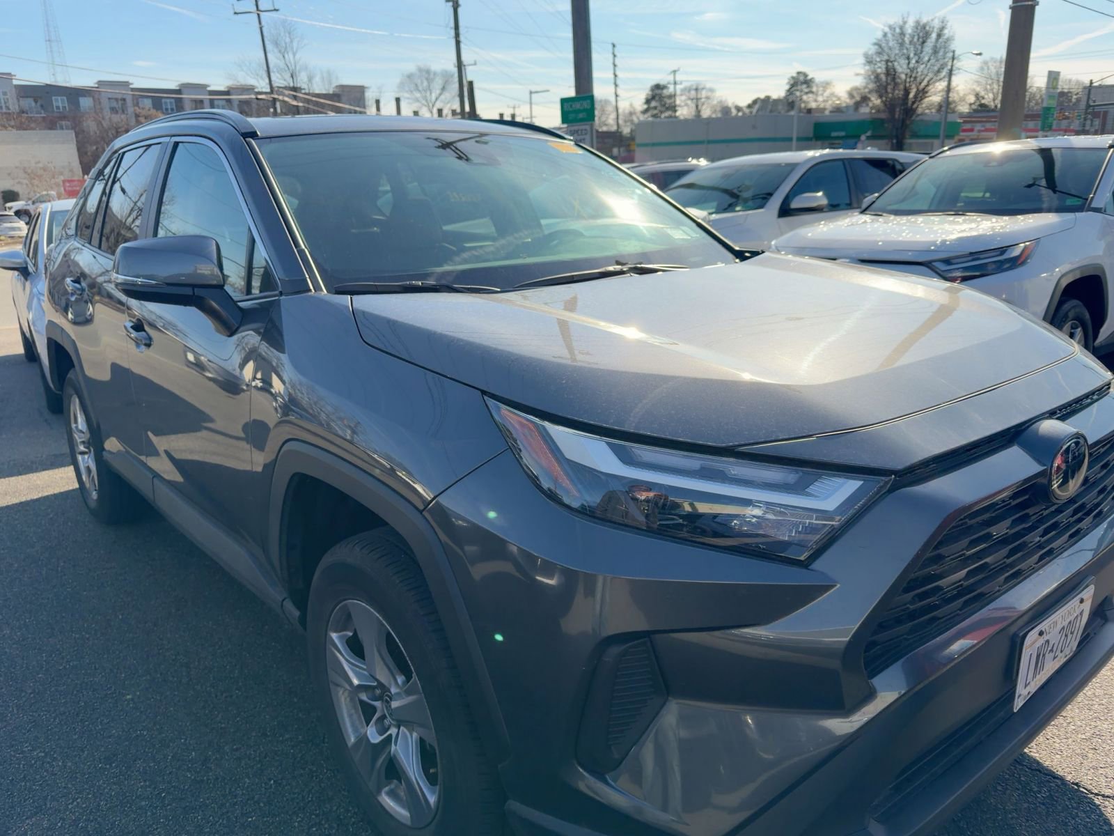 Used 2025 Toyota RAV4 XLE video 2