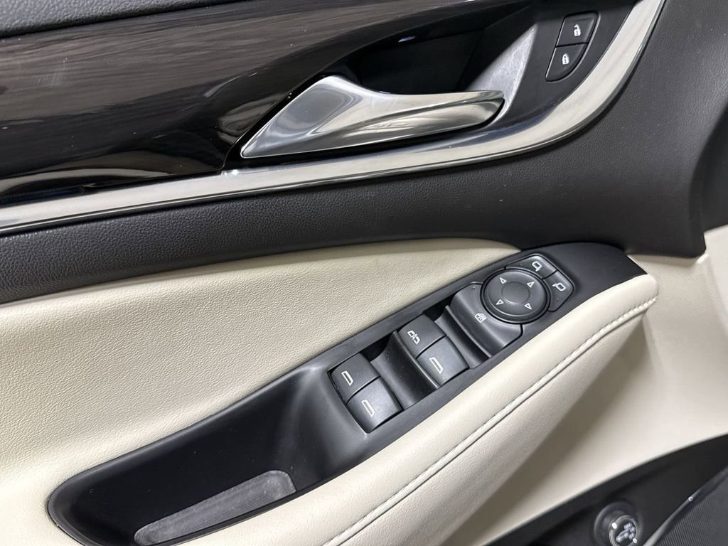 Used 2024 Buick Enclave Essence w/ LPO, Floor Liner Package FWD image 20